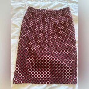 Ann Taylor Slim cut skirt